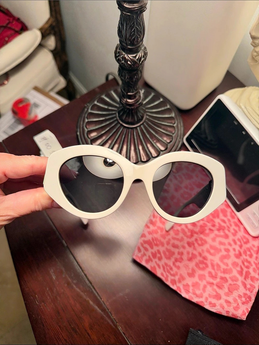 Burberry Sophia Cat-Eye Sunglasses BE4361 White & Gold